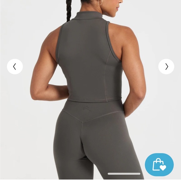 NWT Oner Active TIMELESS HALF ZIP CROP TANK Deep Taupe S - Picture 3 of 6